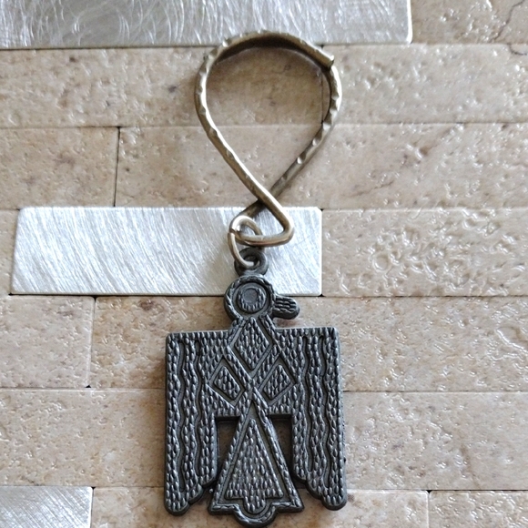 Vintage Thunderbird Tribal Pendant Keyring Bag Charm - Picture 1 of 3